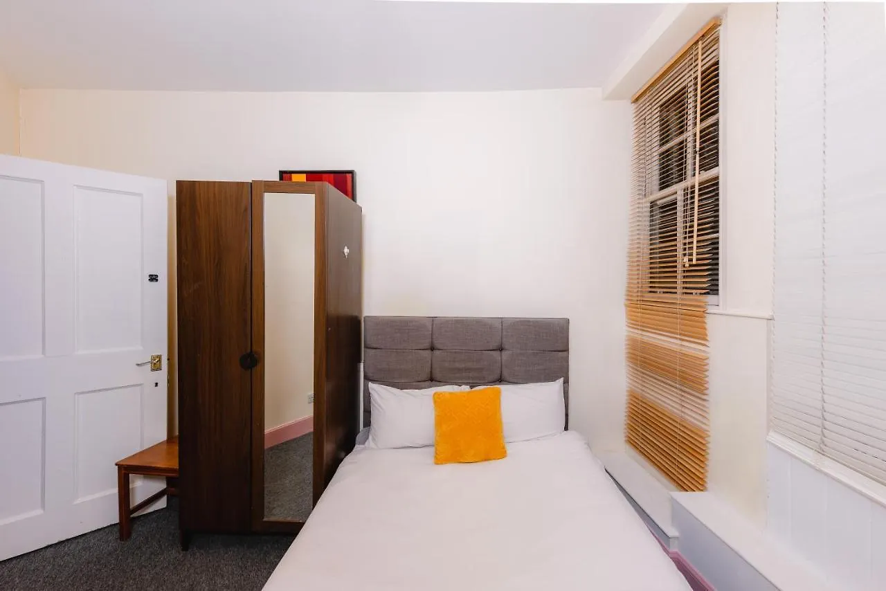 אדינבורו Super Central 4 Bedrooms Apartment By Calton Hill