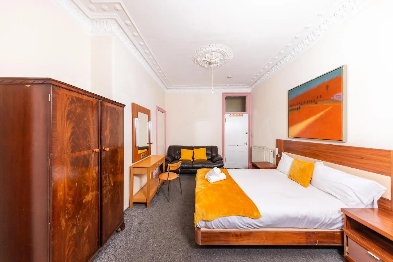 אדינבורו Super Central 4 Bedrooms Apartment By Calton Hill