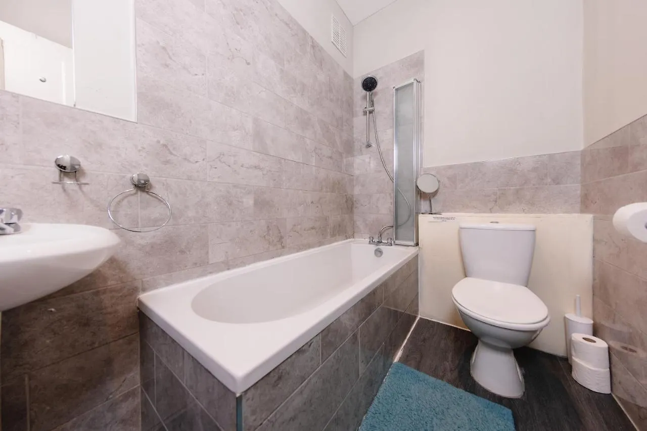 אדינבורו Super Central 4 Bedrooms Apartment By Calton Hill